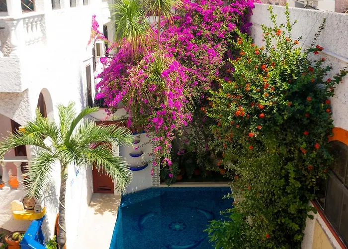 Villa Madre Hotel & Spa By La Cultura Suites - Hotel Moms Hotel